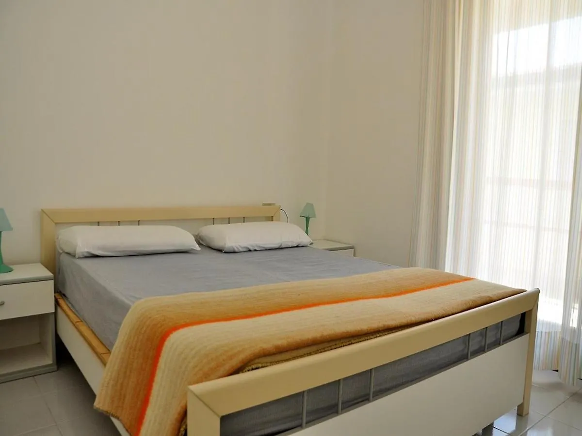 Modern And Comfy Apartment Near Bibione Beach 0*,